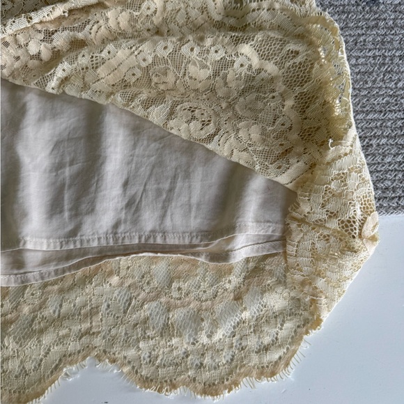 SUNDANCE Esme Ivory Cream Lace Sleeveless Top Size Small - Picture 7 of 11